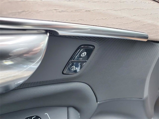 2026 Volvo XC90 B5 Core