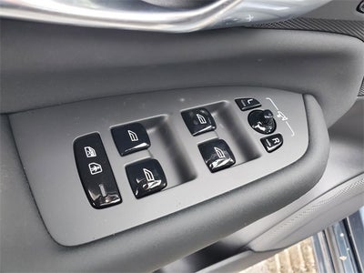 2026 Volvo XC90 B5 Core