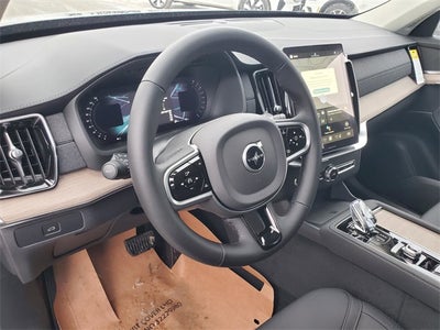 2026 Volvo XC90 B5 Core