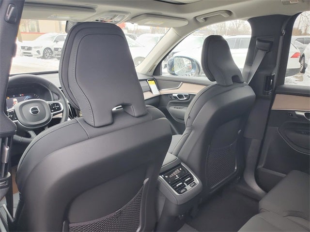 2026 Volvo XC90 B5 Core
