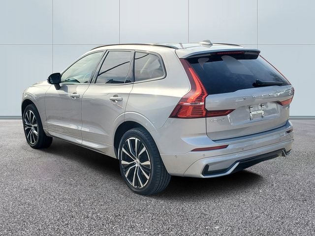2025 Volvo XC60 B5 Plus