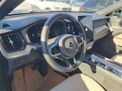 2026 Volvo XC60 B5 Plus