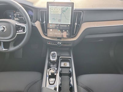 2026 Volvo XC60 B5 Plus