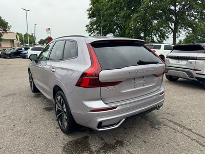 2026 Volvo XC60 B5 Plus