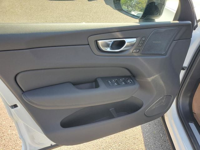 2026 Volvo XC60 Ultra - Photo 10