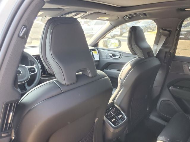 2026 Volvo XC60 Ultra - Photo 25