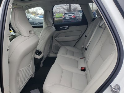 2026 Volvo XC60 B5 Ultra