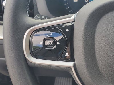 2025 Volvo XC60 B5 Ultra