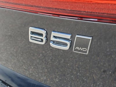 2025 Volvo XC60 B5 Ultra