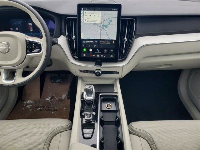 2026 Volvo XC60 B5 Ultra