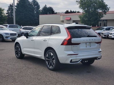 2026 Volvo XC60 B5 Ultra