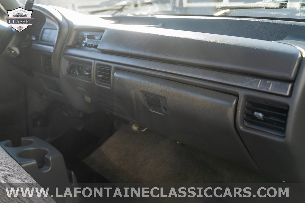 1992 Ford F-150 XLT Lariat