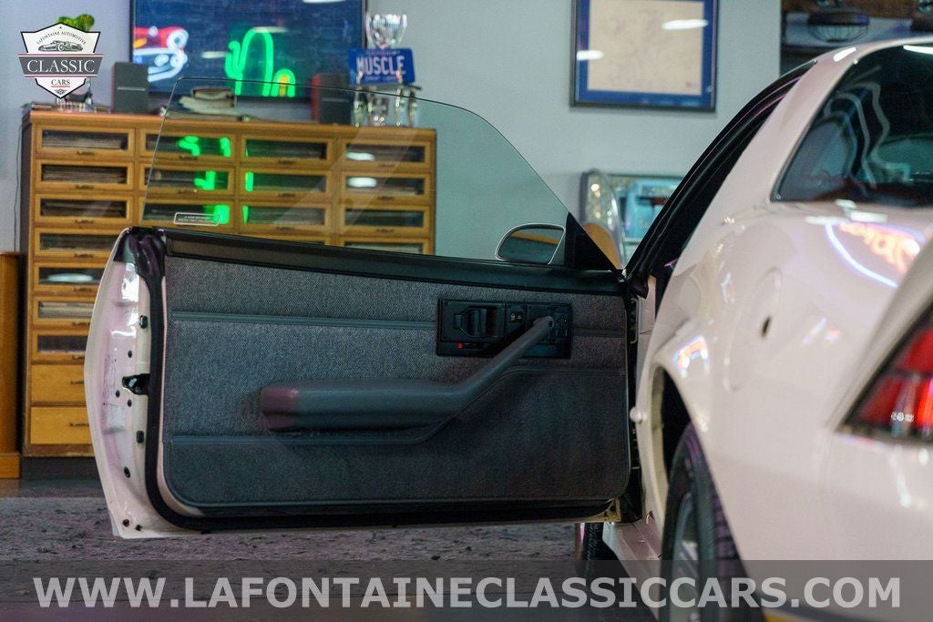 1990 Chevrolet Camaro IROC-Z