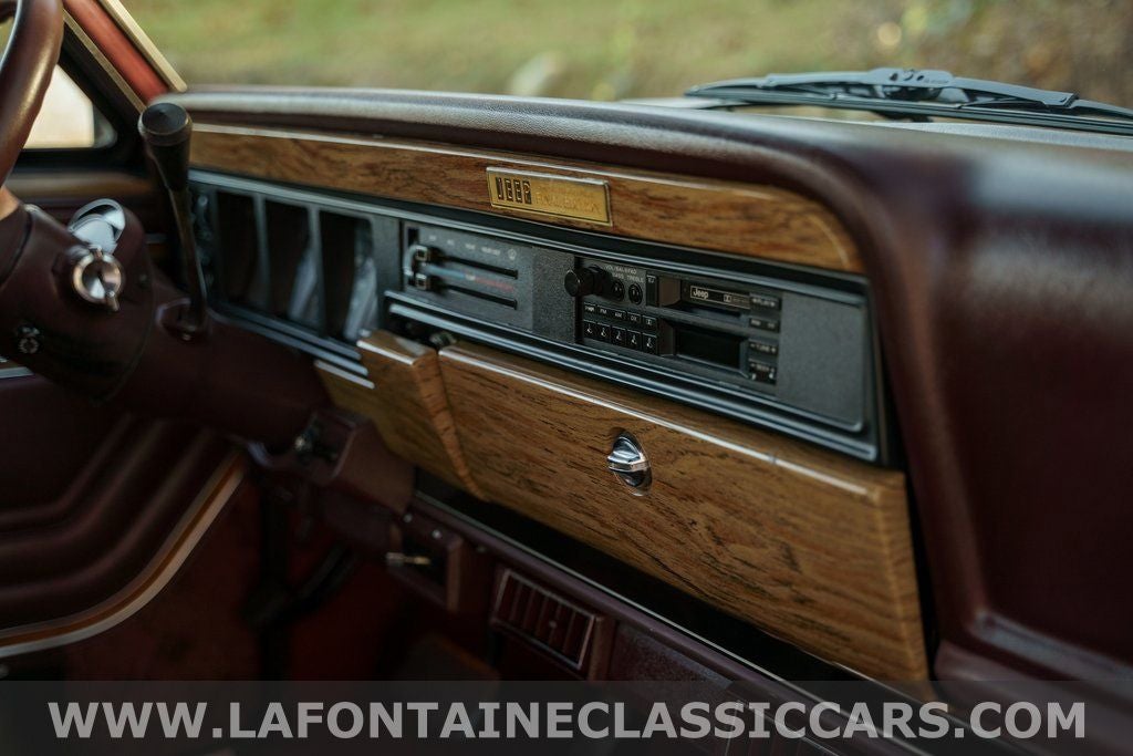 1991 Jeep Grand Wagoneer Base