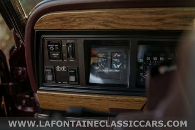1991 Jeep Grand Wagoneer Base