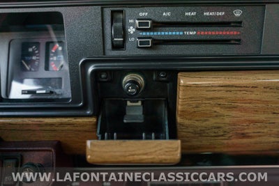 1991 Jeep Grand Wagoneer Base
