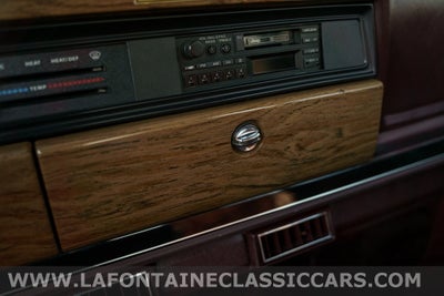 1991 Jeep Grand Wagoneer Base