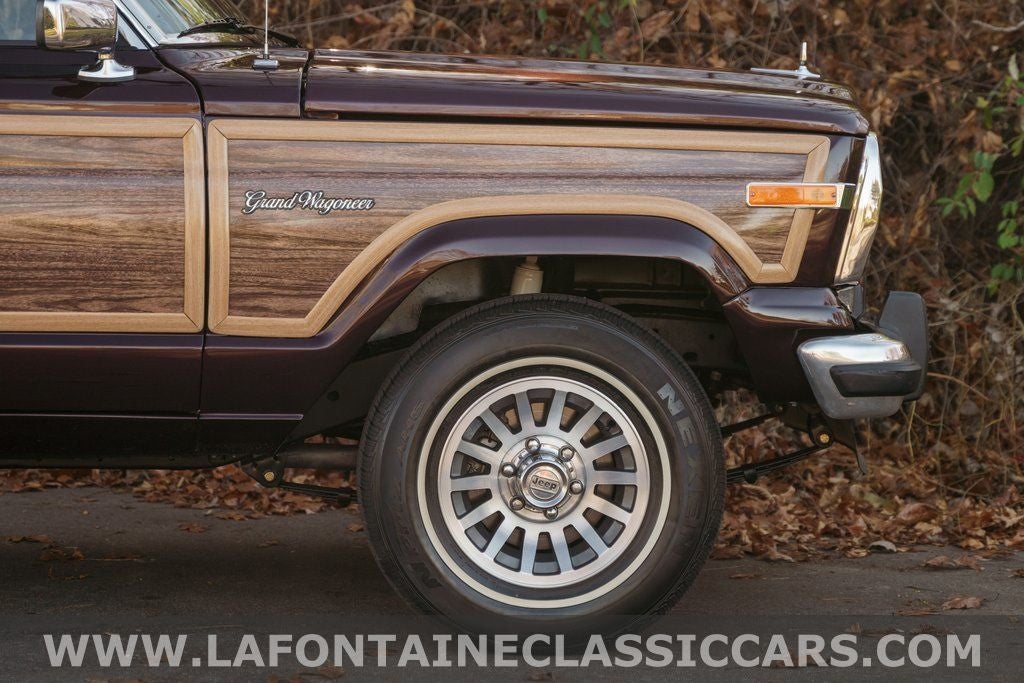 1991 Jeep Grand Wagoneer Base