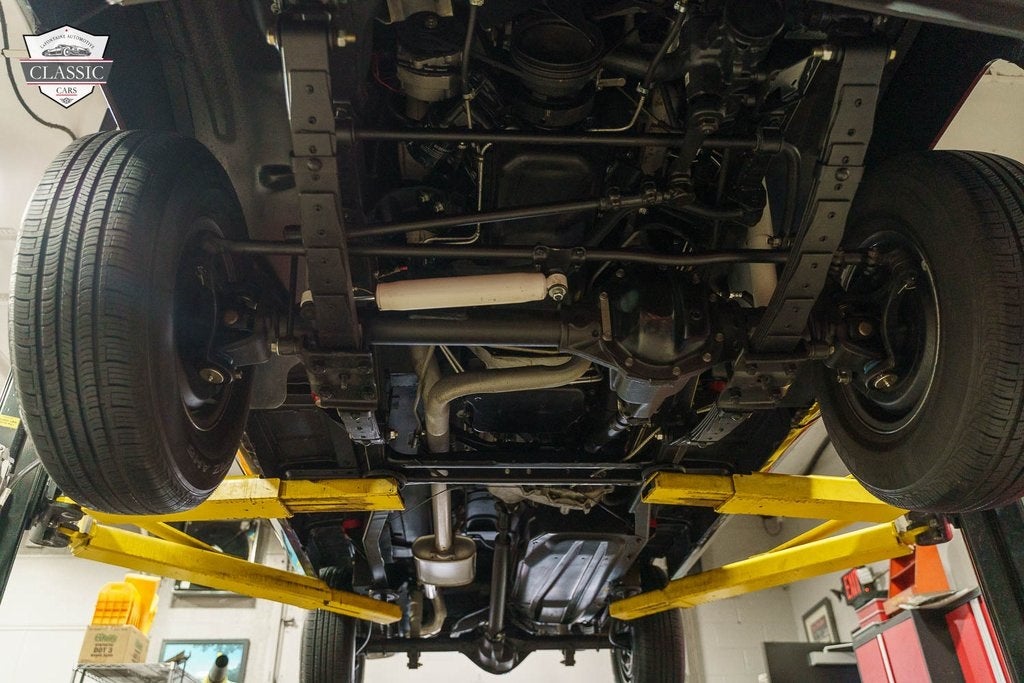 1991 Jeep Grand Wagoneer Base