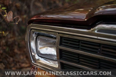 1991 Jeep Grand Wagoneer Base