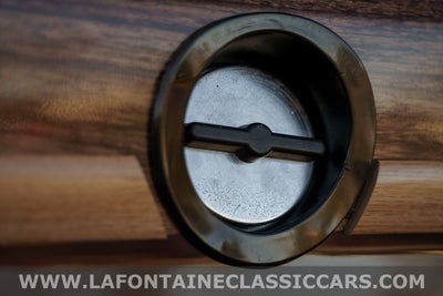 1991 Jeep Grand Wagoneer Base