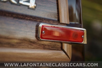 1991 Jeep Grand Wagoneer Base