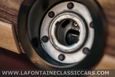 1991 Jeep Grand Wagoneer Base