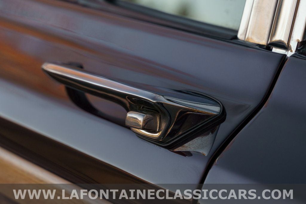 1991 Jeep Grand Wagoneer Base