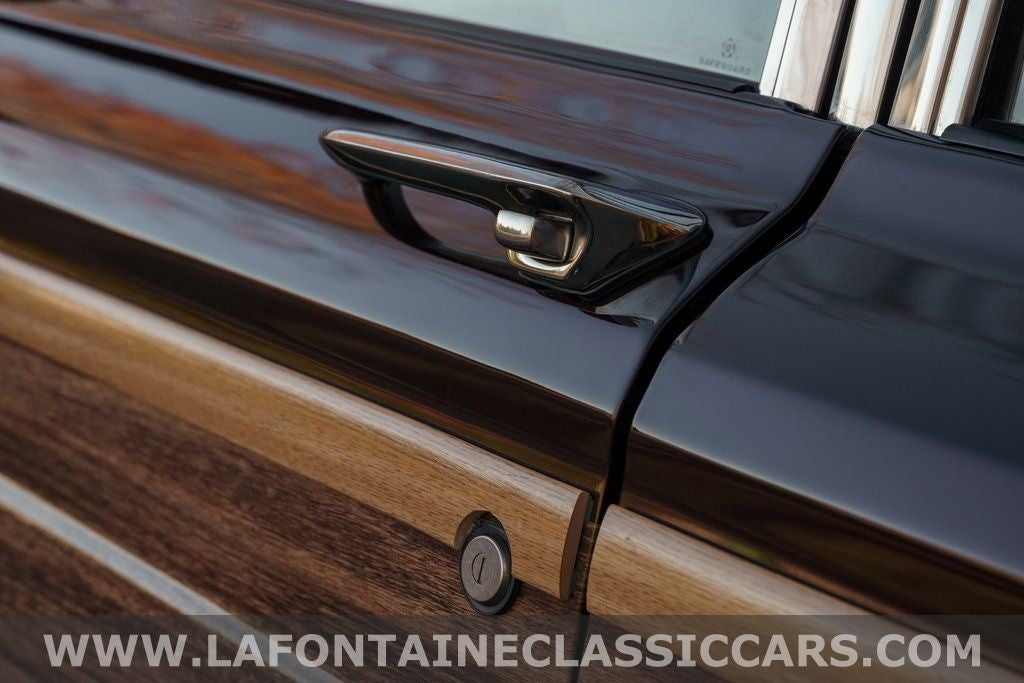 1991 Jeep Grand Wagoneer Base