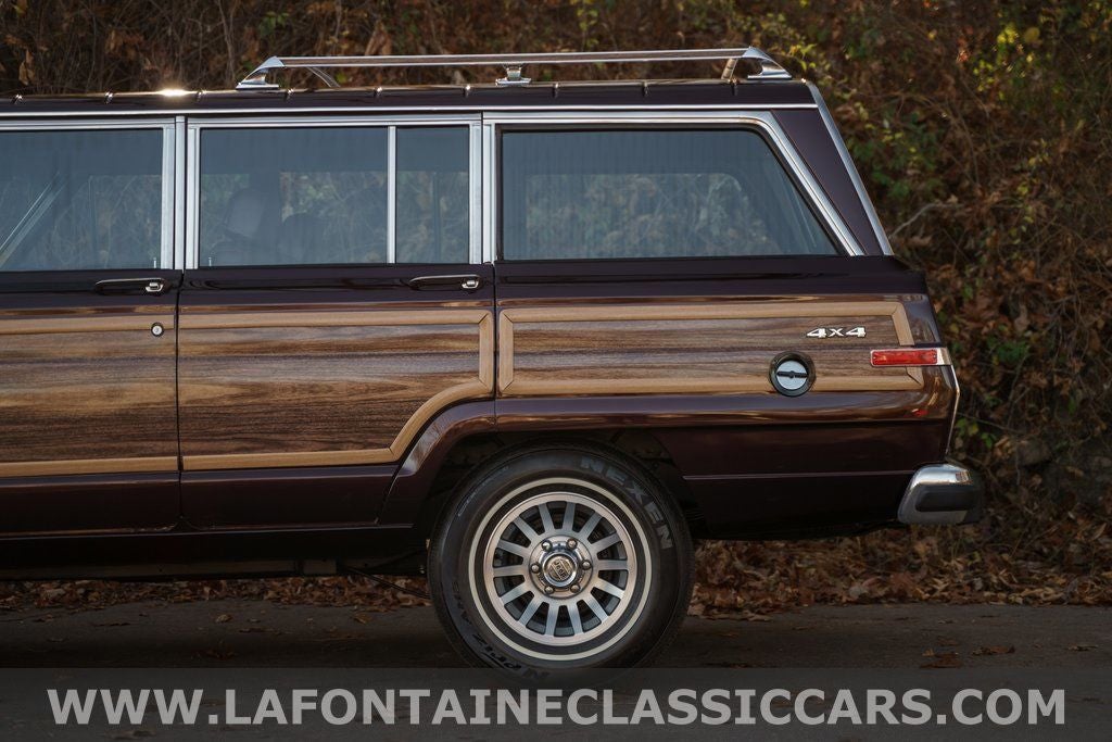 1991 Jeep Grand Wagoneer Base
