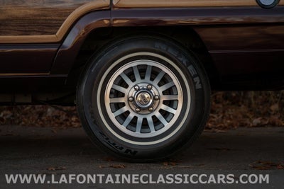 1991 Jeep Grand Wagoneer Base