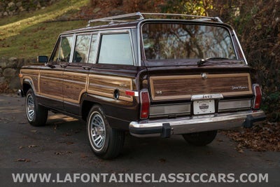 1991 Jeep Grand Wagoneer Base
