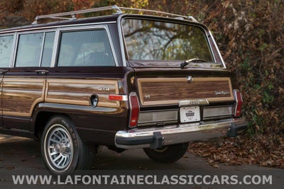1991 Jeep Grand Wagoneer Base
