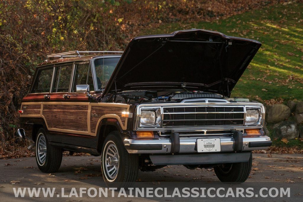 1991 Jeep Grand Wagoneer Base