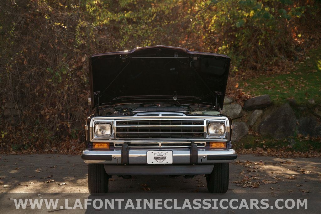 1991 Jeep Grand Wagoneer Base