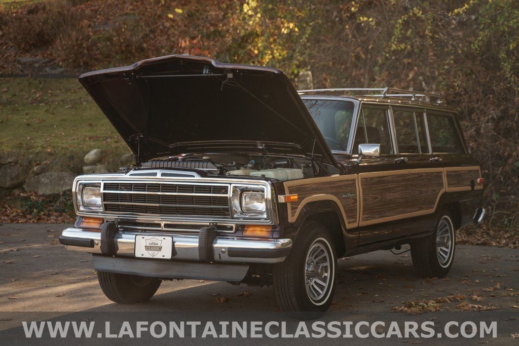 1991 Jeep Grand Wagoneer Base