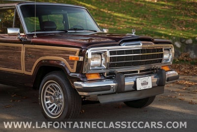 1991 Jeep Grand Wagoneer Base