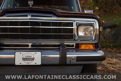 1991 Jeep Grand Wagoneer Base
