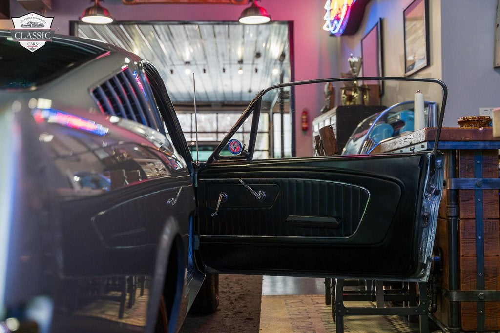 1965 Ford Mustang GT