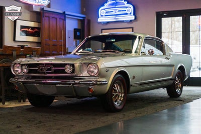 1965 Ford Mustang GT