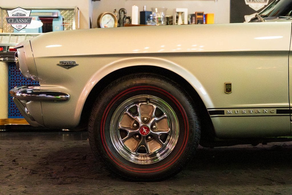 1965 Ford Mustang GT