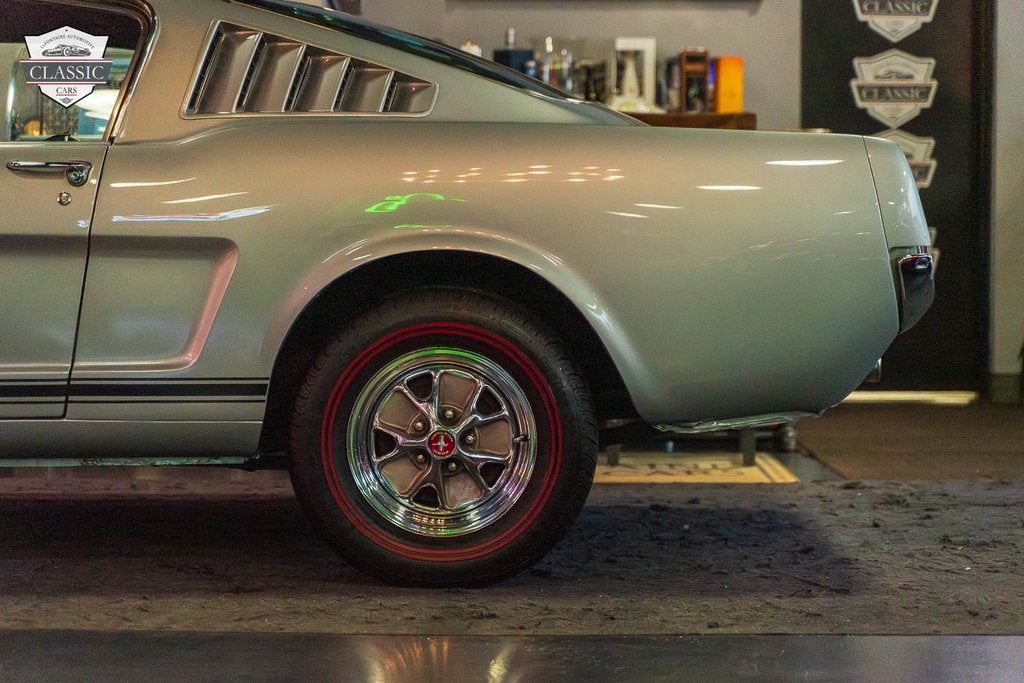 1965 Ford Mustang GT