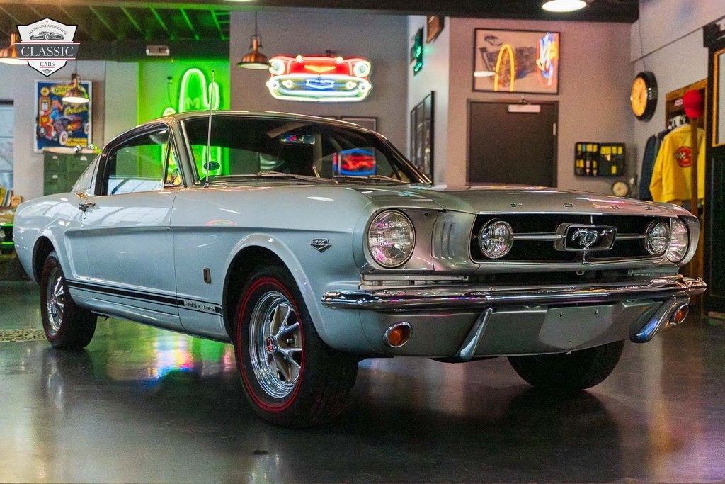 1965 Ford Mustang GT