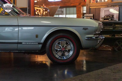 1965 Ford Mustang GT