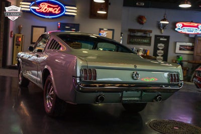 1965 Ford Mustang GT