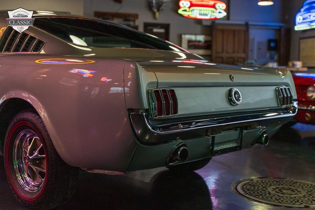 1965 Ford Mustang GT