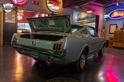 1965 Ford Mustang GT