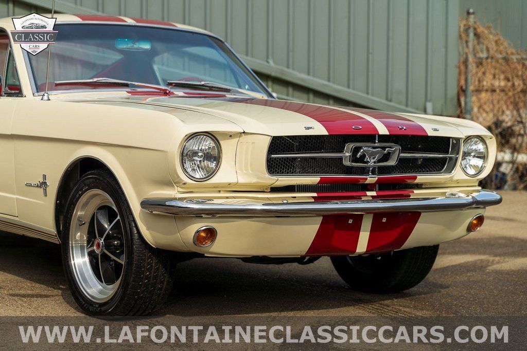 1965 Ford Mustang Base