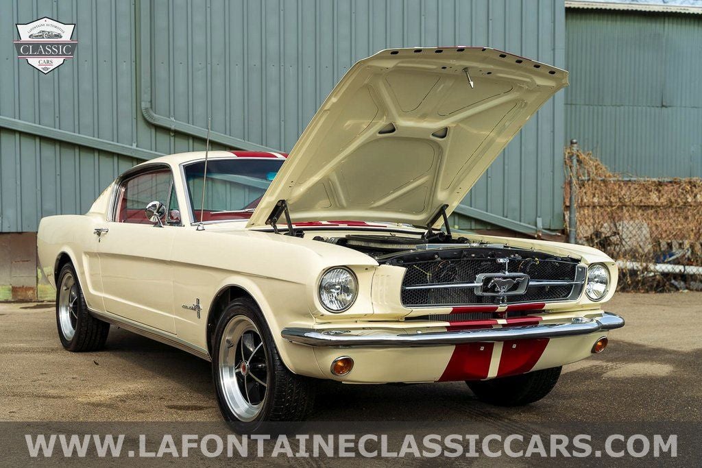 1965 Ford Mustang Base