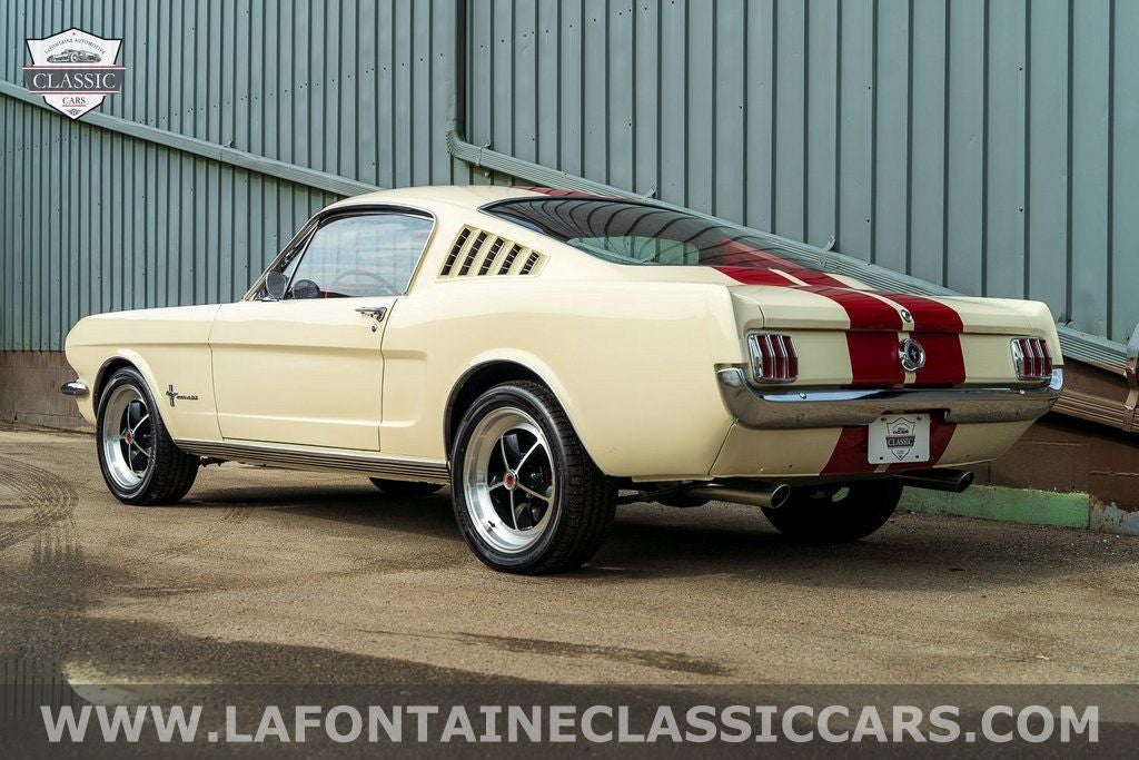 1965 Ford Mustang Base